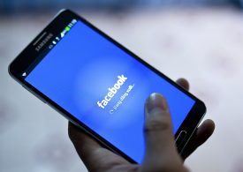 Фейсбук плаща 40 млн. долара заради „раздути“ реклами