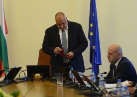 Кабинетът даде зелена светлина за преговори с Македония и Албания за ЕС