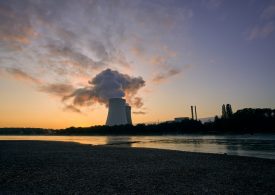 Франция притеснена: корозия в ядрените реактори може да предизвика аварийни спирания