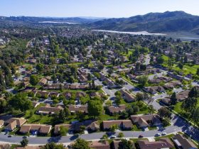 Провинцията не е проблем на столицата, тя е проблем на политиката