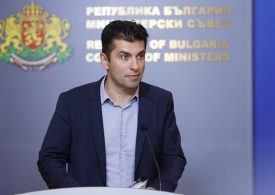 Петков заминава за икономическия форум в Давос