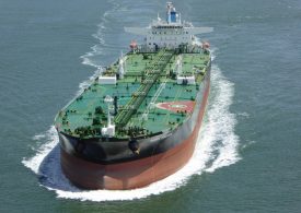 ЕС може да не забрани танкери от съюза да возят руски петрол до трети страни