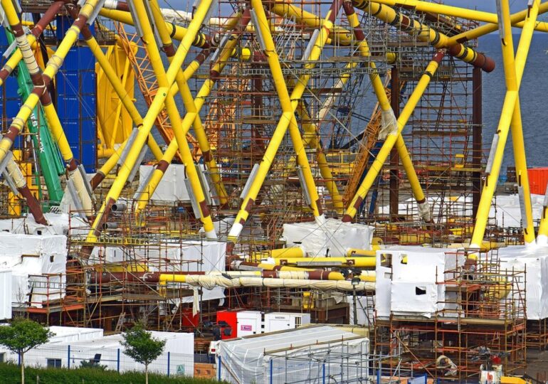 Румъния очаква до месеци добиви на природен газ от Черно море ...