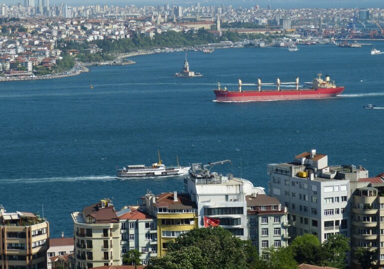 Турската аномалия: рекорден ръст за сметка на борбата срещу инфлацията