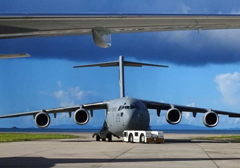 самолет еър форс