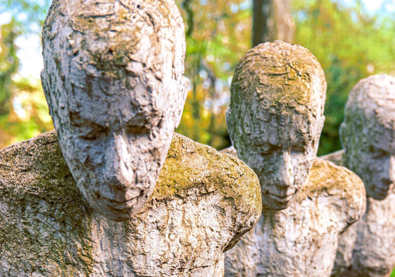 хора скулптура статуя