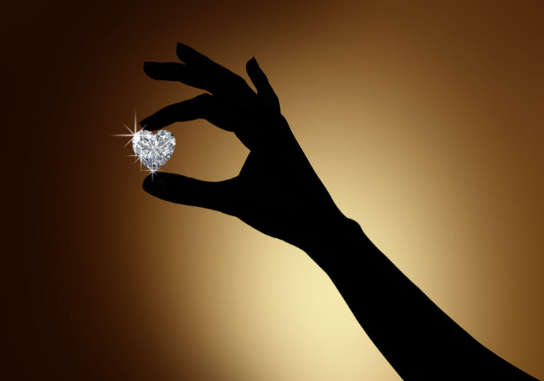 ръка диаманд
