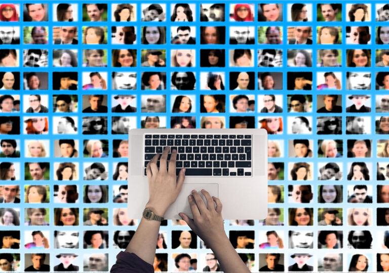 дигитално мрежа социални медии