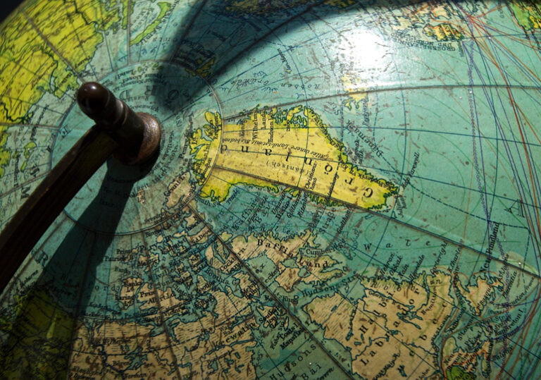 глобус гренландия география